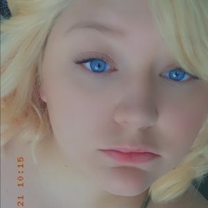 Meet your Posher, Kylee